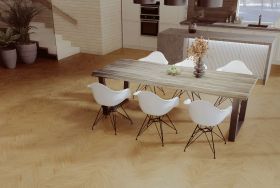 Chevron tammi Nova Eco Elite Extra Matt Lacquered Gloss 5%